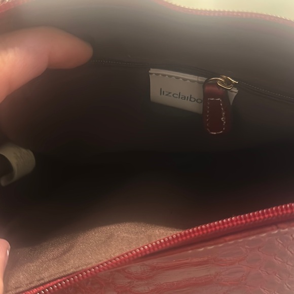 VINTAGE! Liz Claiborne Red Crossbody Bag with Structured Design - Picture 4 of 6